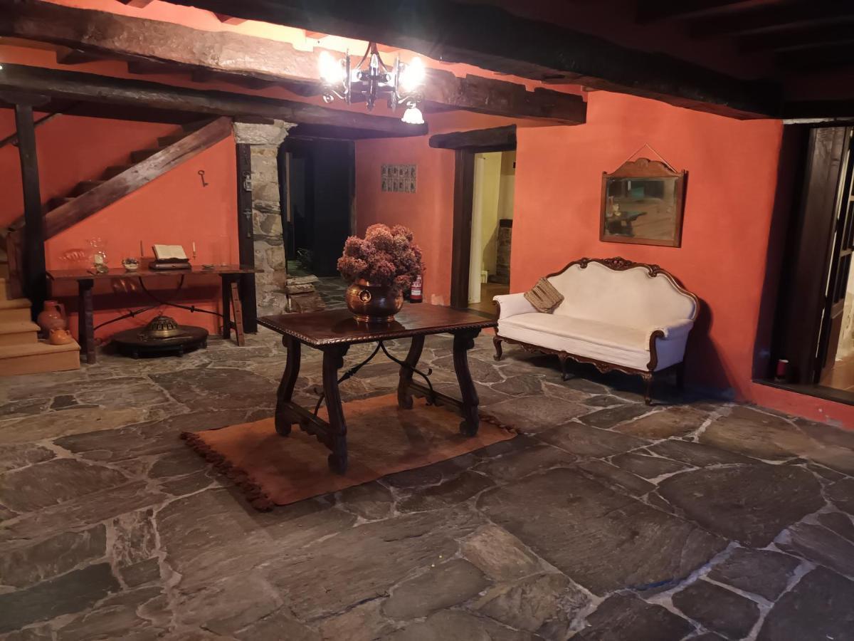 Palacio De Cantiz "Reserva De Ancares" Becerreá Exteriör bild