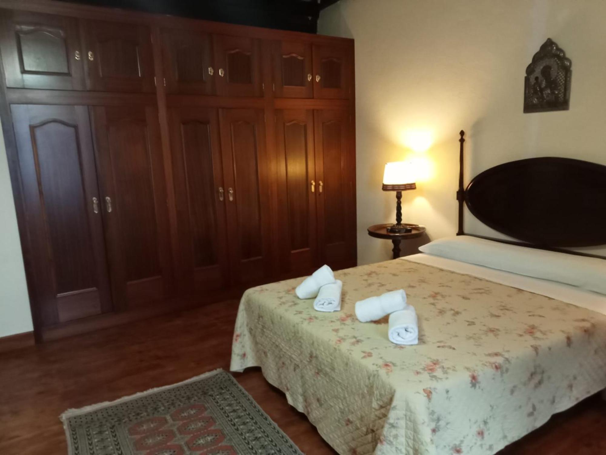 Palacio De Cantiz "Reserva De Ancares" Becerreá Exteriör bild
